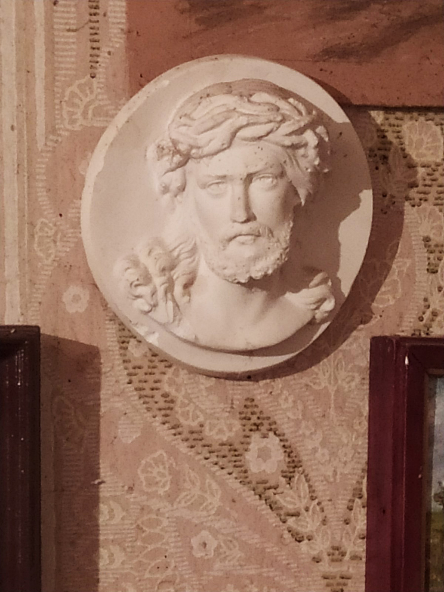 Original bas-relief sculpture of Jesus Christ found in artist’s father’s workshop